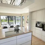 Villa High Standard - Pool - Jacuzzi - Close To The Center Lillesand