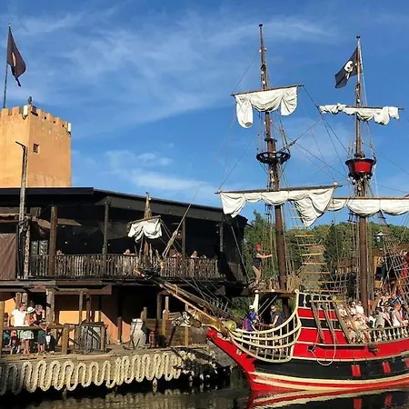 High Standard - Pool - Jacuzzi - Close To The Center